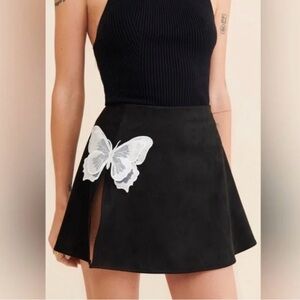 🆕 For Love & Lemons Black Butterfly Mini Skirt NWT Size L Side